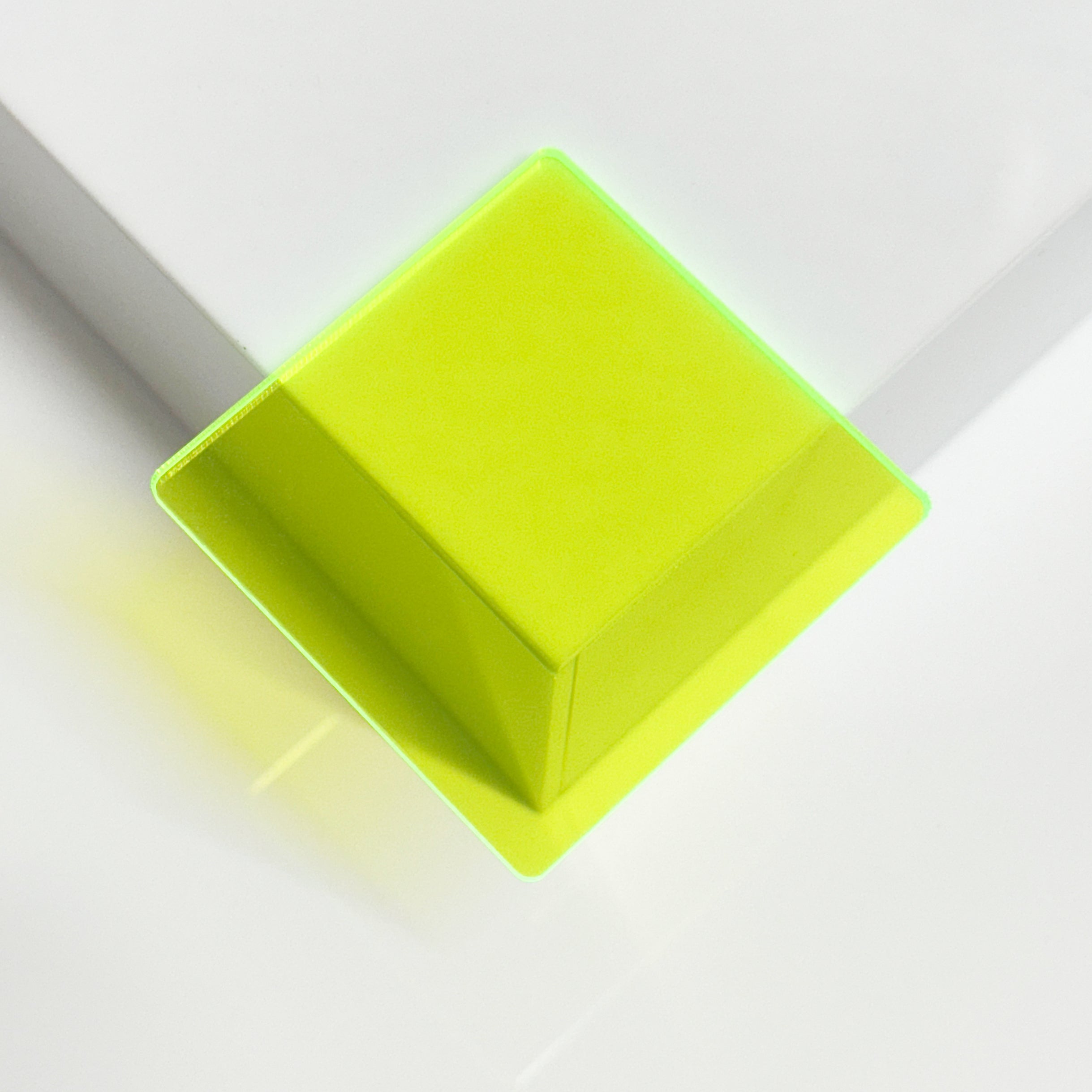 PMMA metacrilato amarillo fluorescente
