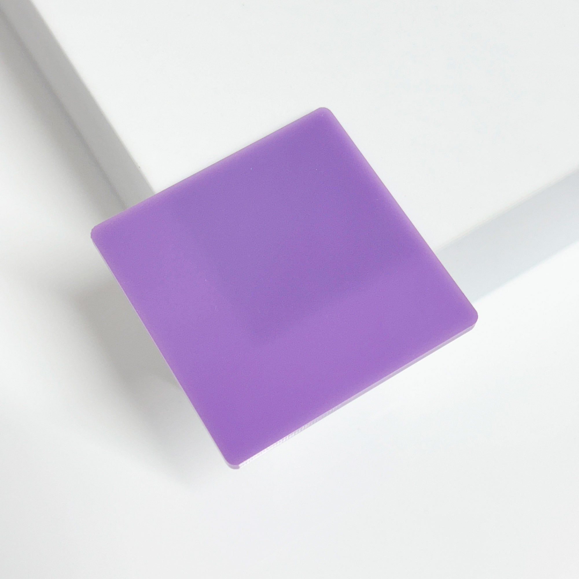 laminas de metacrilato violeta pastel
